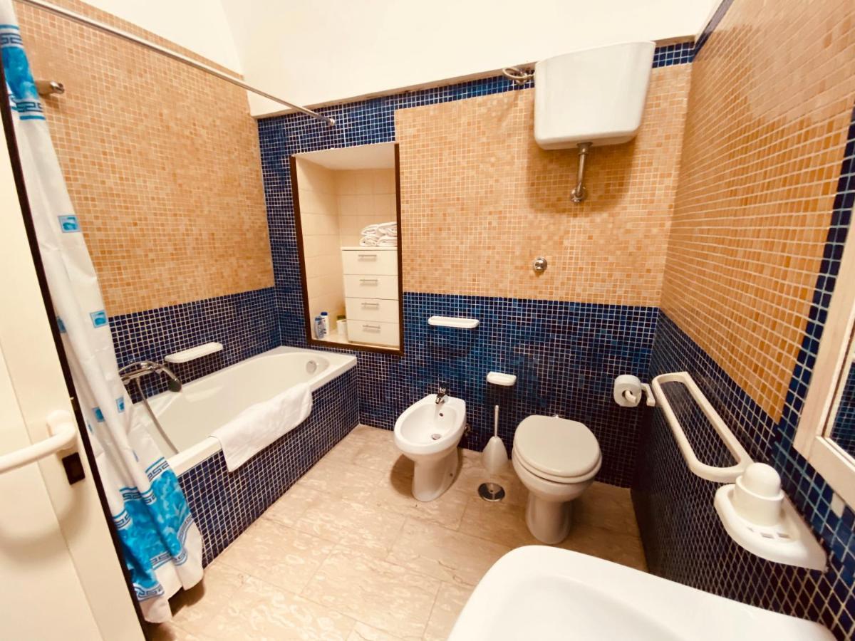 Porta Grande Bed & Breakfast *